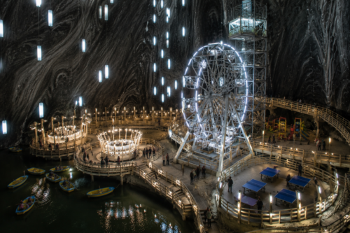 Salina Turda roată panoramică subterană atracție turistică